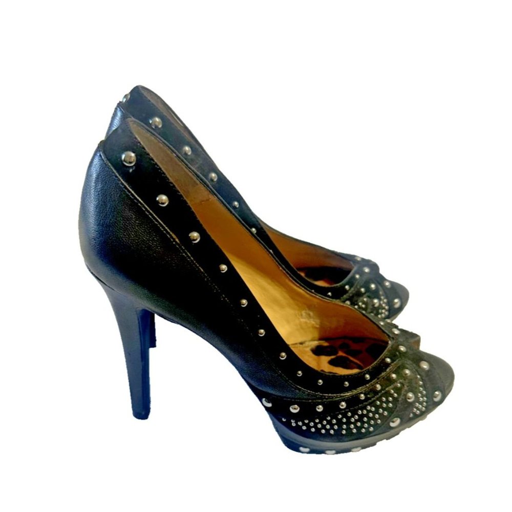 Gianni Bini leather studded peep toe high heels - size 5.5